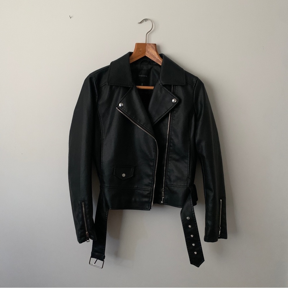 DYNAMITE  Black Faux Leather Zip Up Jacket with Buckle Detail Sz Women’s Medium